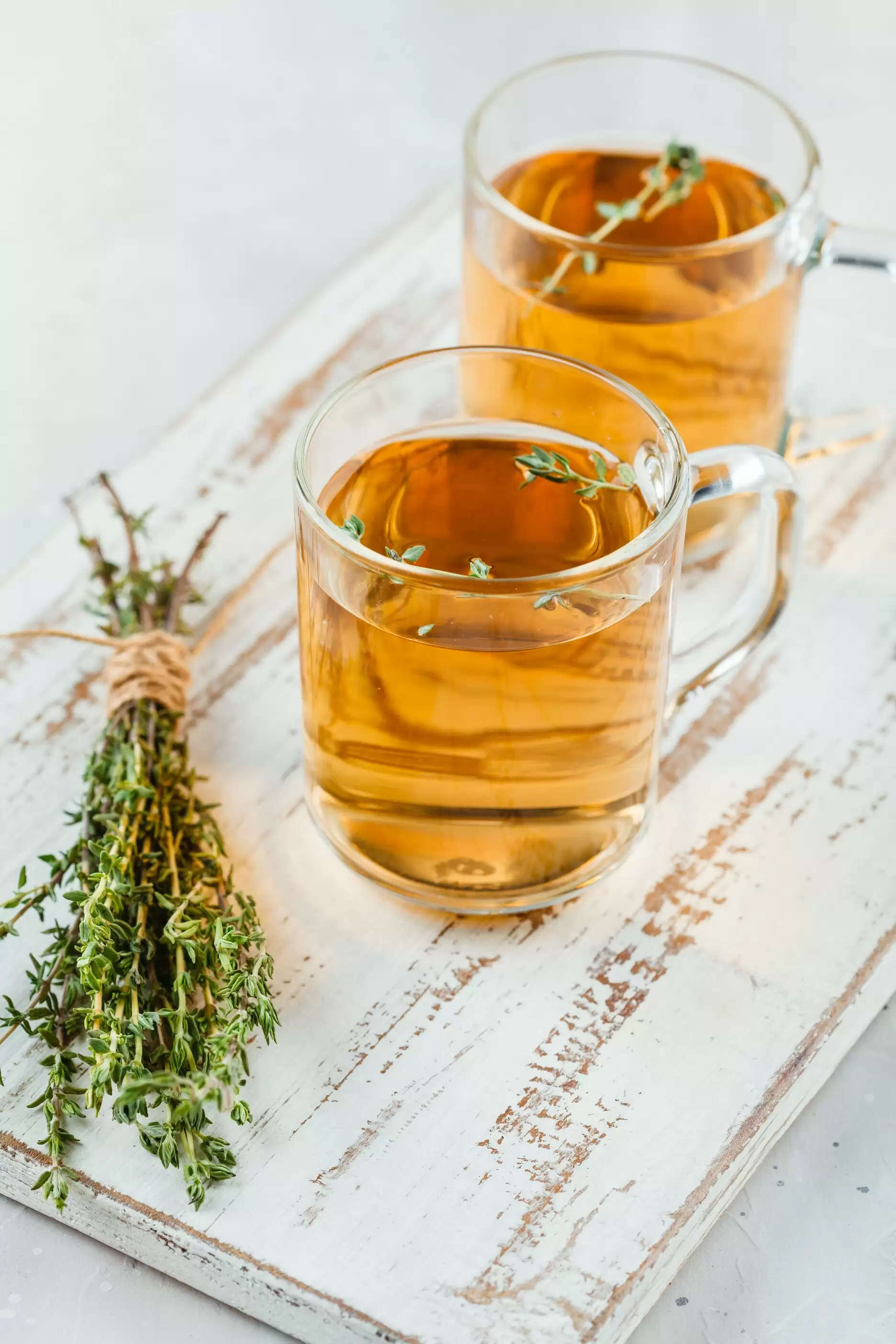 Lemongrass Tea: Benefits Of Drinking This Aromatic Tea